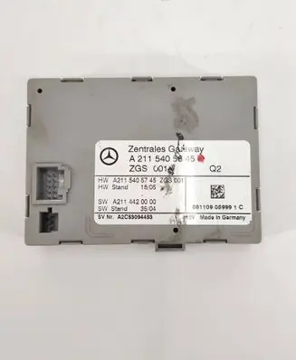 Mercedes-Benz E W211 Gateway control module A2115405645 A2114420000 A2115405745