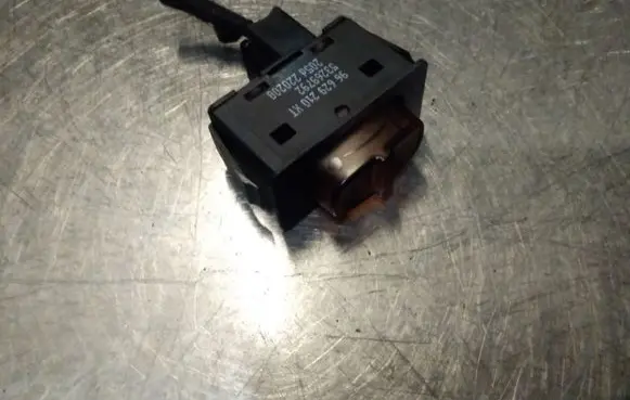 Citroen C4 I Picasso Other switches/knobs/shifts 96629210XT