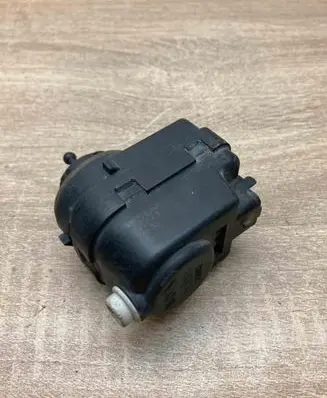 Citroen Xsara Headlight level adjustment motor PA66GF30
