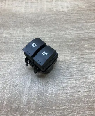 Peugeot 406 Electric window control switch 045089D