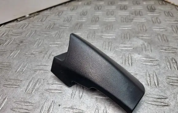 BMW 1 E82 E88 Seat trim 6959286