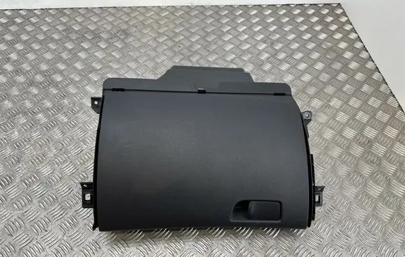 Renault Megane IV Glove box 0P00996
