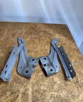 Jaguar F-Pace Engine bonnet/hood hinges 