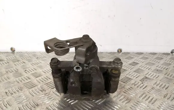 KIA Stonic Rear brake caliper E0140360