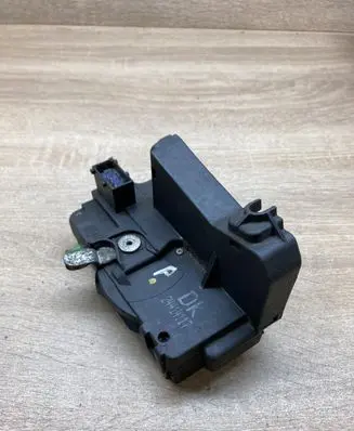 Front door lock