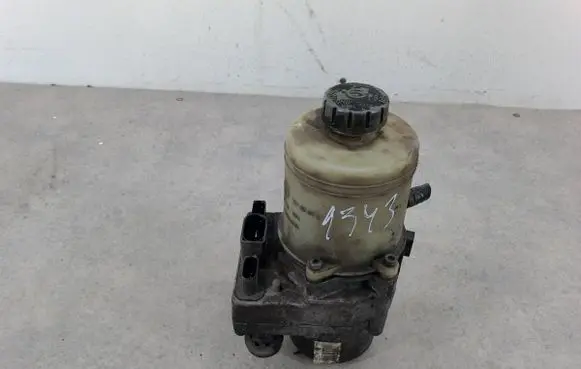 Volkswagen Fox Power steering pump 6Q0423155AJ