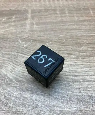 Volkswagen PASSAT B5.5 Other relay 443919578C 899519 267