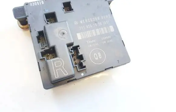 Mercedes-Benz E W211 Door control unit/module 2118201626