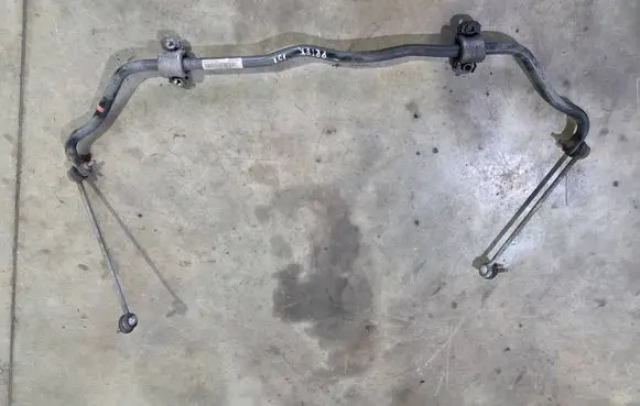 Peugeot 308 Front anti-roll bar/sway bar 9802704280