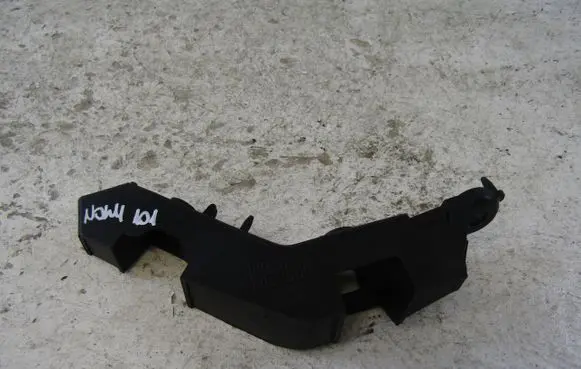 Audi Q3 F3 Front bumper mounting bracket 83A807184