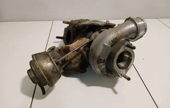 Honda Civic Turbo 18900RSRE01 7537085 01104J