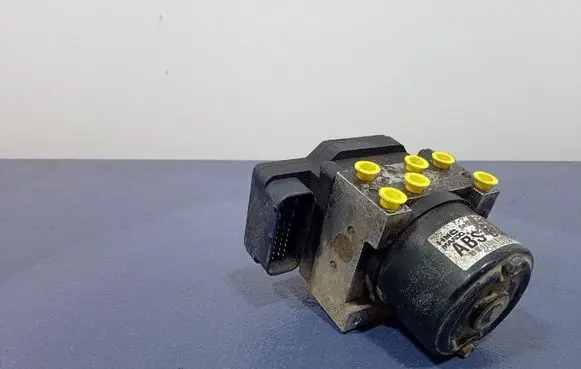 Hyundai Santa Fe ABS Pump 58900-26500