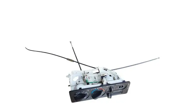 Mitsubishi Pajero Climate control unit MB439700