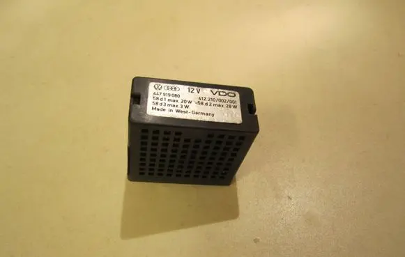 Audi 200 Other relay 447919080