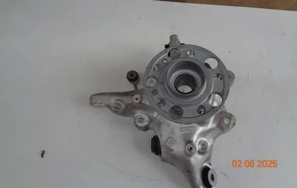 Mercedes-Benz GLC C254 Rear wheel hub spindle/knuckle 2540200 02062025