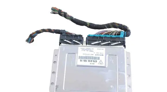 Porsche Panamera (970) Air suspension control unit module (rear) 97061815515