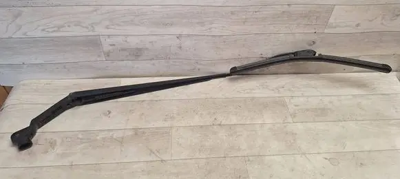 Mazda 5 Front wiper blade arm 