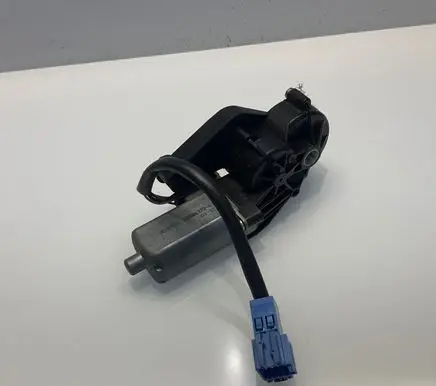 Mercedes-Benz S W221 Seat adjustment motor 0390203296