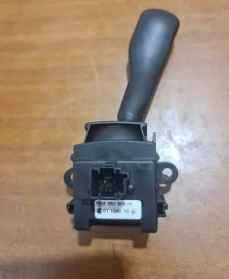 BMW X5 E53 Indicator stalk 8363668M 0110401025