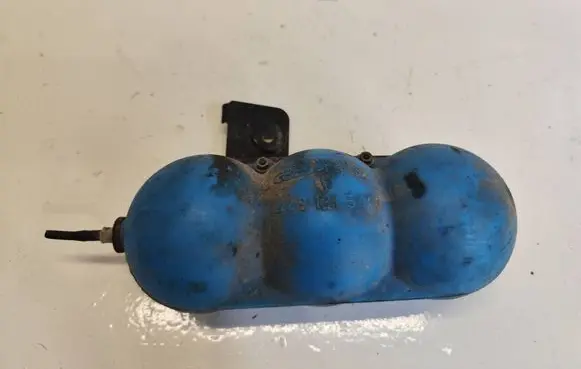 Audi A6 S6 C6 4F Vacuum air tank 443131541
