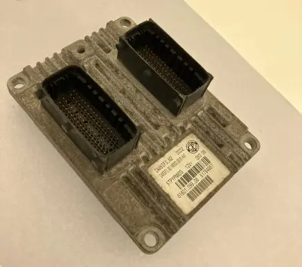 Fiat Grande Punto Engine control unit/module 51784957 6160109906 5TPYPNM2G