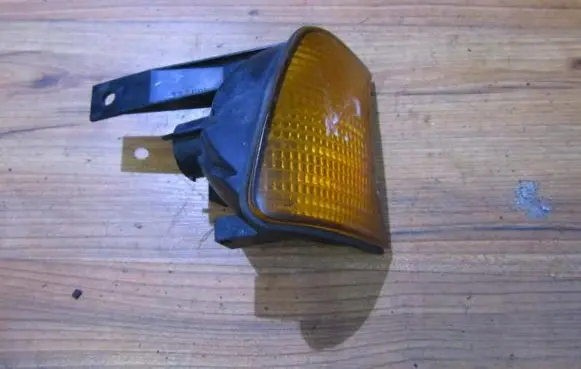 BMW 5 E34 Front indicator light 155244