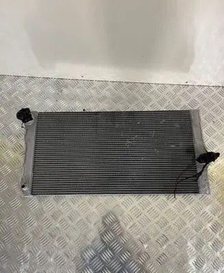 BMW 5 GT F07 Coolant radiator 8509176 X0008001
