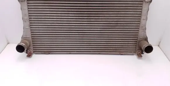 Toyota Auris 150 Intercooler radiator JD1271002540 0R020