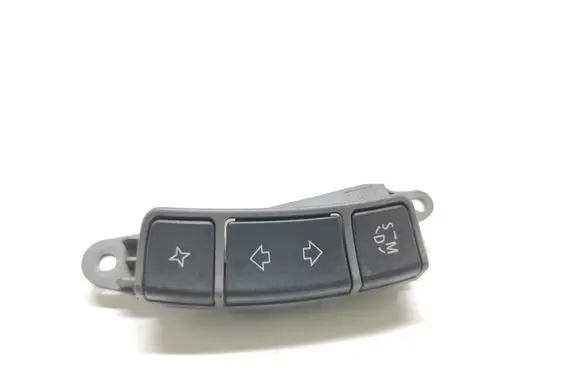 BMW 7 E65 E66 Steering wheel buttons/switches 6911586