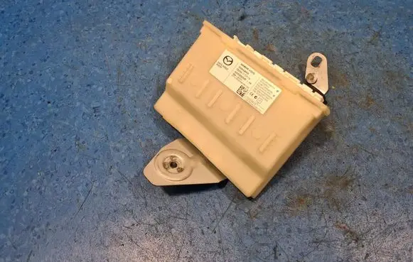Mazda 6 Engine control unit box 5WK43890E
