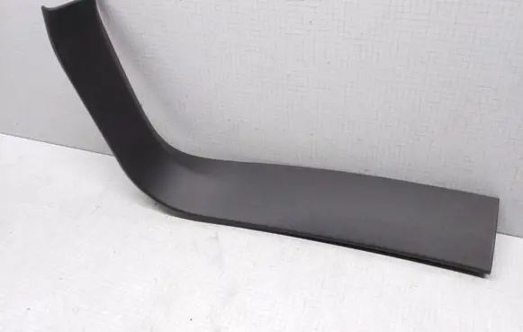 Opel Astra H Other sill/pillar trim element 332004790 24464159LH