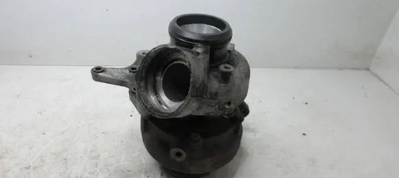 Mercedes-Benz E W212 Turbo AL0049 120208 A6510900086