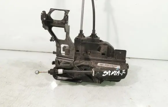 Hyundai Santa Fe Front door lock