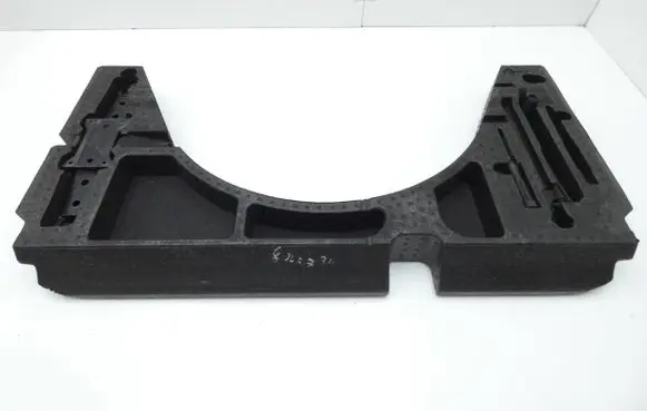 Volkswagen Golf VII Tool box 5G0012115N 5Q0011031B