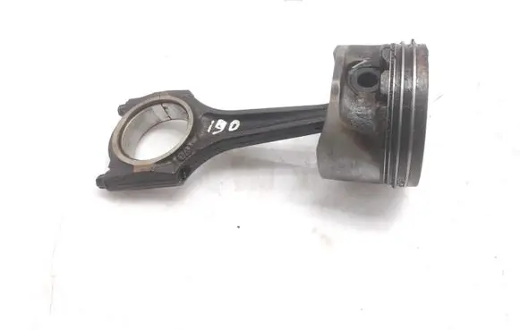 Opel Vectra B Piston with connecting rod