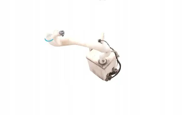 Suzuki Grand Vitara I Windshield washer fluid reservoir/tank