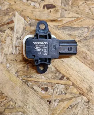 Volvo XC60 Airbag deployment crash/impact sensor 30798030 C83HA