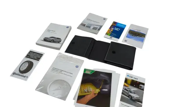 Volkswagen Tiguan Allspace Owners service history hand book 