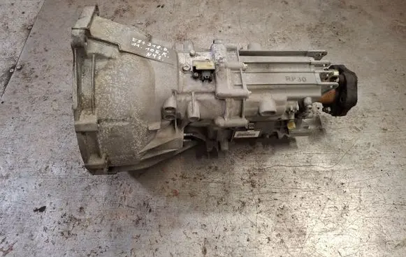 BMW 3 E90 E91 Manual 6 speed gearbox 2170000751 5505198APR GS617DG