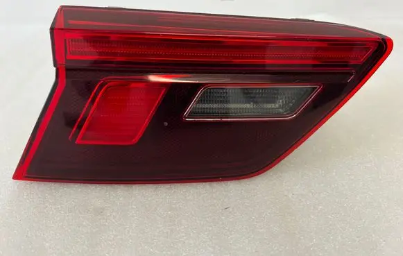 Volkswagen Tiguan Rear/tail lights 5NA945093F 2SA01252001 00484345