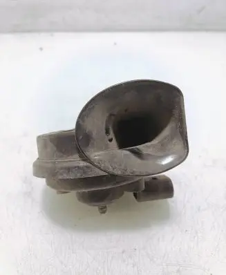 Audi A4 S4 B6 8E 8H Horn signal 8E0951221