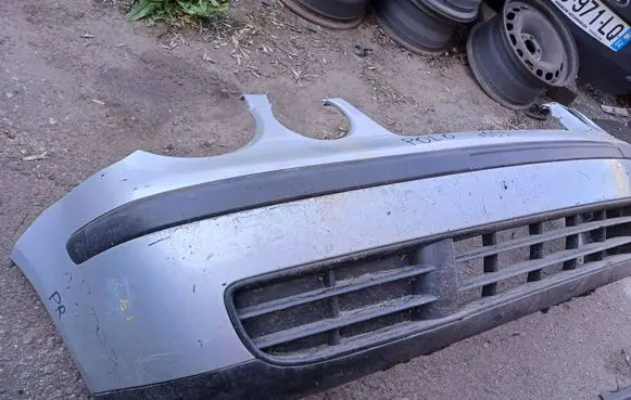 Volkswagen Polo Front bumper