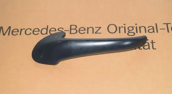 Mercedes-Benz C W203 Front door interior handle trim 2038100851