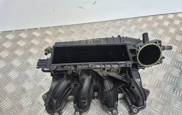 Skoda Rapid (NH) Intake manifold 03F129711H