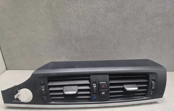 BMW X3 F25 Dash center air vent grill 918474204