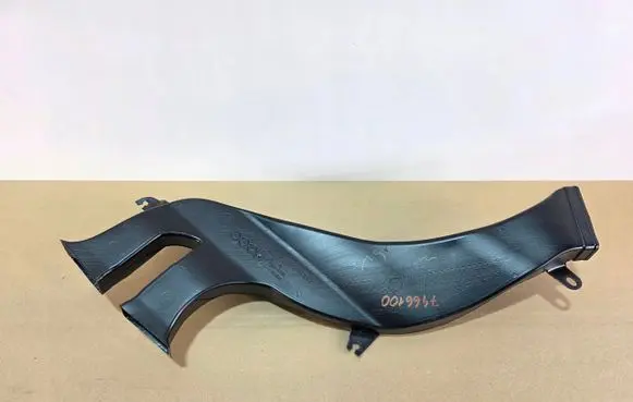 BMW X7 G07 Cabin air duct channel 