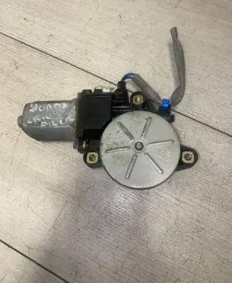 Honda CR-V Rear door window regulator motor 804140