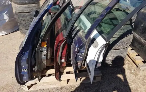 Mazda 626 Front door