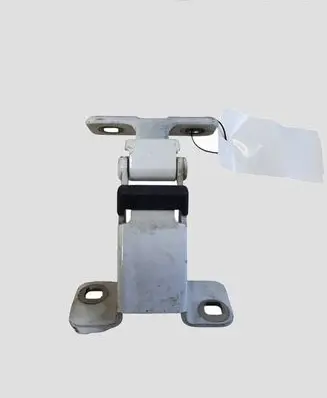 Renault Express Loading door lower hinge 904000869R