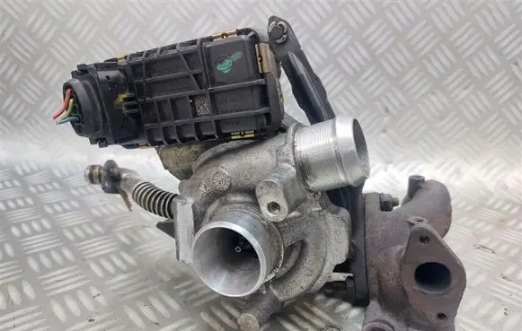 Citroen C6 Turbo 4U3Q-6K682-BJ